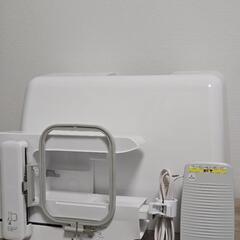 『本日限定価格』ブラザー刺しゅうミシンparie & 刺しゅうPRO11 +おまけの画像