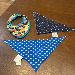 スタイ、前掛けの画像