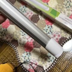 LED T8 TUBE 直管蛍光:20W形 色温度:5000K消...