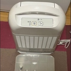 アイリスオーヤマ衣類乾燥除湿機の画像