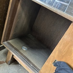 レトロな飾り棚の画像