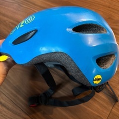 GIRO 子供用 ヘルメット（49-53）の画像