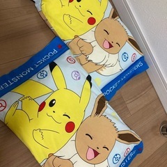 ピカチュウ イーヴイ 枕 2つ