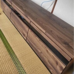 テレビボード