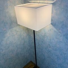 無印良品　フロアライト