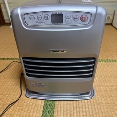 中古　石油ファンヒーター
