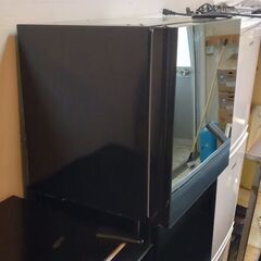 アイリスプラザ 冷蔵庫 中古 4台あり 41L ブラック 幅47...