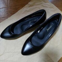 黒パンプス 24cm