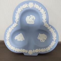 WEDGWOODの花瓶とジャスパー（2個セット）の画像