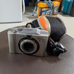 【ジャンク品】Panasonic LUMIX DMC-LC27