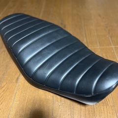 美品　w800 w650 純正シート
