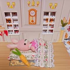 羊毛フェルちいさなうさぎちゃん布団・ニンジン付き　固め作り