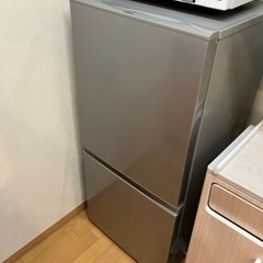 AQUA　冷凍冷蔵庫（AQR-16E）