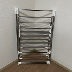 折りたたみ式 物干しスタンド