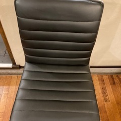 カウンターチェア　昇降式の画像