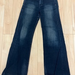 ユニクロ　ワイドデニムパンツ24インチ