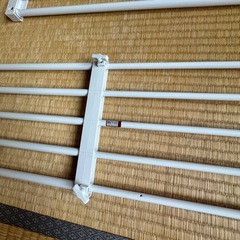 突っ張り棚の画像