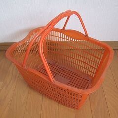 プラスチック　カゴの画像
