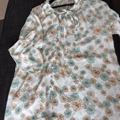 ユニクロ　ポール&ジョー　花柄セットアップの画像