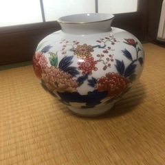 花器　有田焼？