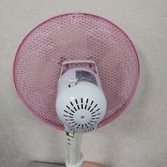 【美品】ハローキティ 30cm リビング扇風機 FL-KT304 美品】ハローキティ 30cm リビング扇風機 FL-KT304