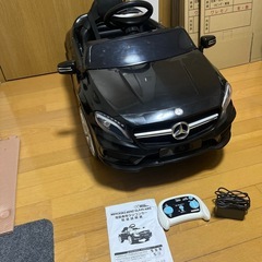MERCEDES-BENZ GLA45 AMG 電動乗用ラジコンカー
