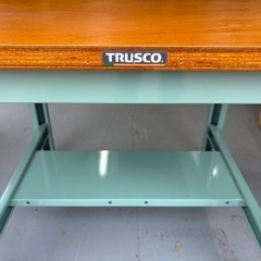 TRUSCO HW型作業台 均等耐荷重1200kg 幅120cm 頑丈 作業机 工場 作業用 テーブルの画像