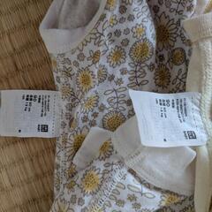 90cm 長袖　ロンパース　UNIQLO　女の子　男の子の画像