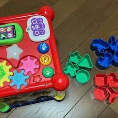 知育玩具　形合わせパズルの画像