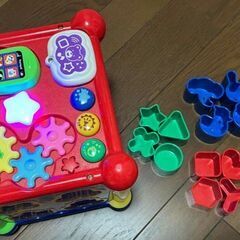 知育玩具　形合わせパズルの画像