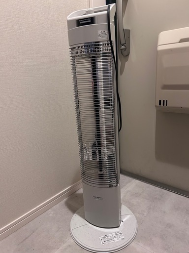 海外ブランド  遠赤外線ストーブ<コロナ2018年製> (ゆう) 京急蒲田の季節、空調 電気ヒーター