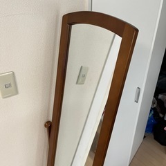 木製　スタンドミラーの画像