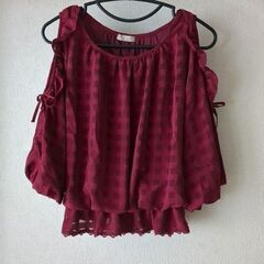アクシーズファム　axes femme　肩あきブラウス　Mサイズ