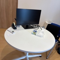丸テーブル