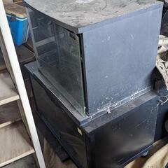テレビ台
