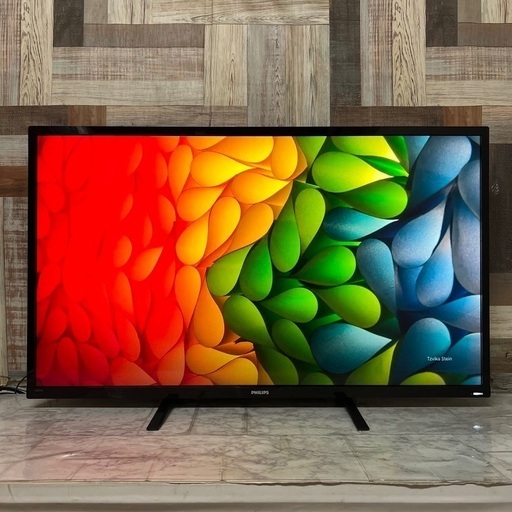 即日受渡❣️全国送料込フィリップス4K 4画面出力43型モニター 臨場サラウンド 即日受渡❣️フィリップス4K 4画面出力43型モニター 臨場サラウンド