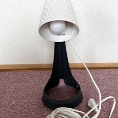 IKEA デスクランプ　ライト　LED電球付