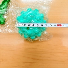 プッシュポップ木の実7.5cm3個&特大恐竜15cm4個の7個まとめの画像
