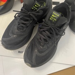  NIKE ウィメンズ ズーム ダブル スタックド