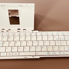 動作確認済み！折りたたみワイヤレスキーボードの画像