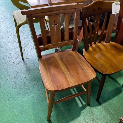 値下げ！)チャーチチェア 4つセットです。