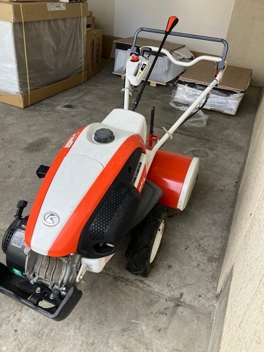 受付中断　クボタ農用トラクター