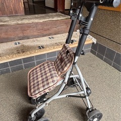 シルバーカー歩行器の画像