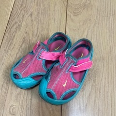 ナイキ　サンダルの画像