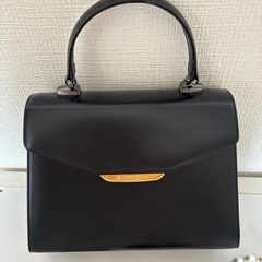 桂由美冠婚葬祭ツーウェイバックの画像