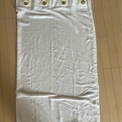 カーテン　ホワイト　１枚　