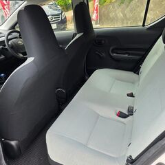 アクア☆L☆中期型☆車検令和8年8月☆純正SDナビ☆CD☆ETC☆バックカメラ☆キーレスエントリー☆スペアキー☆スペアタイヤの画像