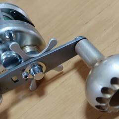 ベイトリール SHIMANO AXIS 100の画像
