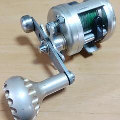 ベイトリール SHIMANO AXIS 100
