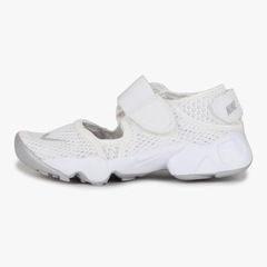 Nike エアリフト19センチ - メルカリ
